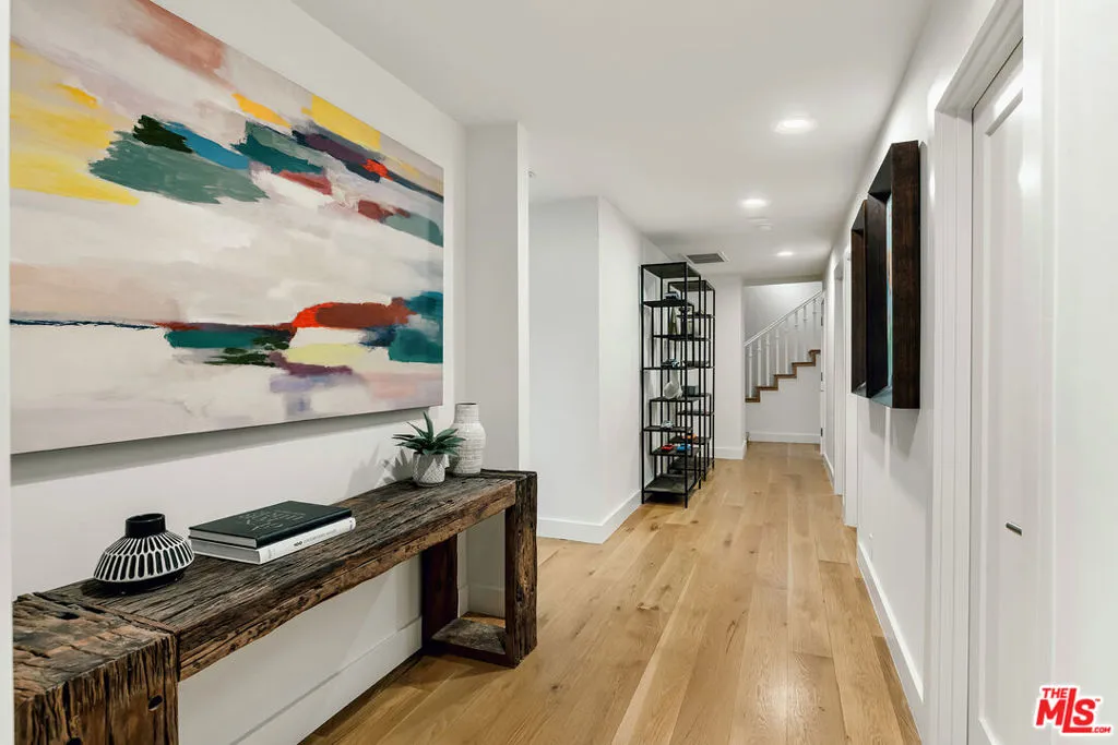 2612 Wallingford Drive, Beverly Hills, California 90210 home-pic-19